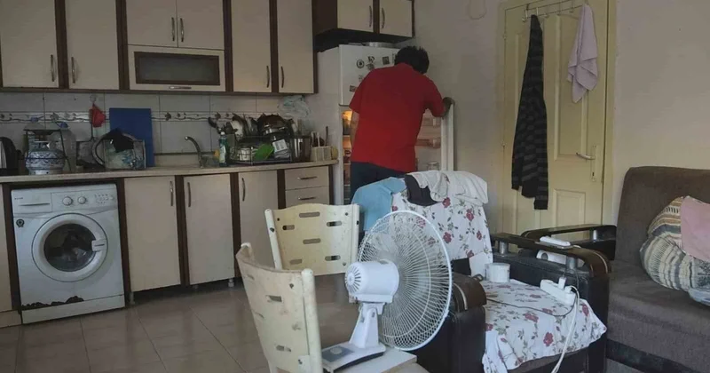 Depremzede Barış Özbay 2 aydan fazla duş almıyor, tedaviye rağmen ilaçları bıraktı