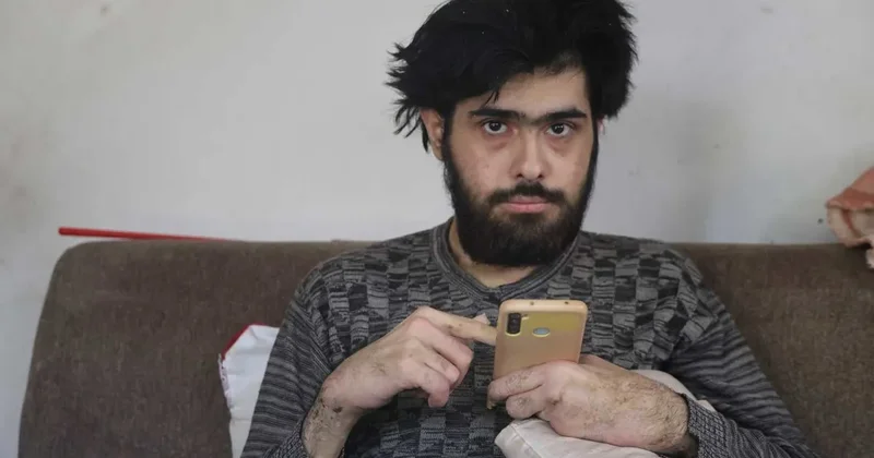 SON DAKİKA… Tüm Türkiye onu konuşmuştu! Telefon bağımlısı Barış Özbay’dan üzen haber geldi: Tedaviyi reddetti
