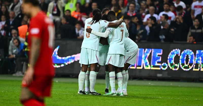 A Milli Futbol Takımımız, Fransa ya tek golle kaybetti