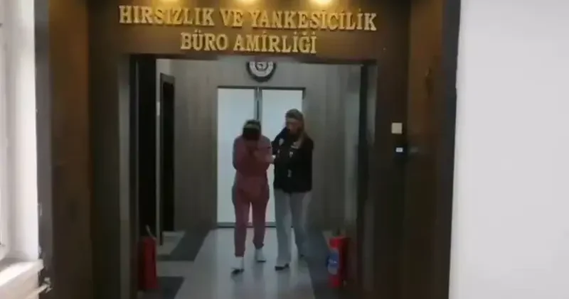 Hırsızlık şüphelisi kaçarken bindiği otobüste yakalandı