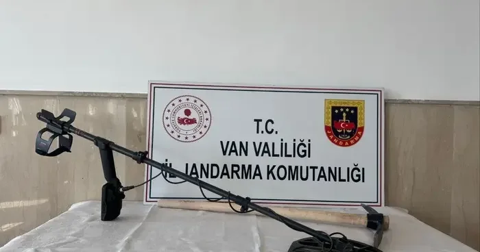 İzinsiz define arayanlara suçüstü