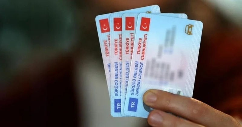 1,9 milyon kişiyi ilgilendiriyor: Eski tip ehliyetin indirimli yenilenebilmesi için son hafta İş Yaşam Haberleri