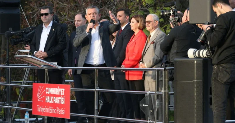 CHP Genel Başkanı Özel, partisinin Eskişehir mitinginde konuştu
