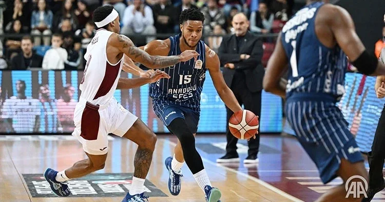 Anadolu Efes, deplasmanda Trabzonspor u mağlup etti!