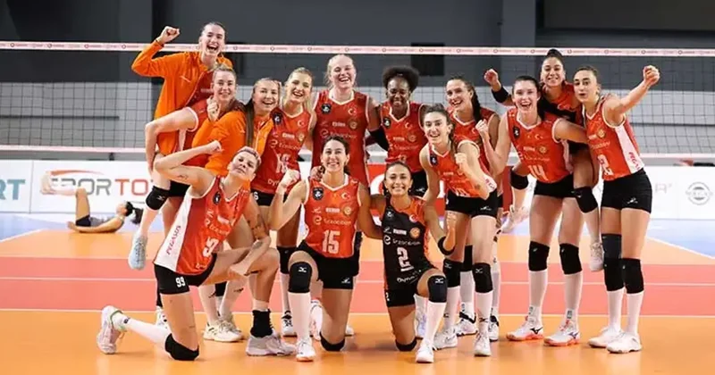 Eczacıbaşı Dynavit set vermeden kazandı Spor Haberleri