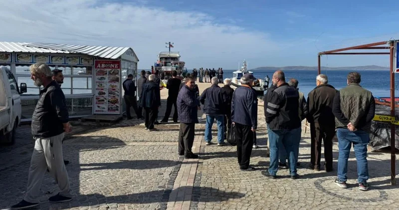 Balıkesir de ihbar üzerine denizde erkek cesedi bulundu