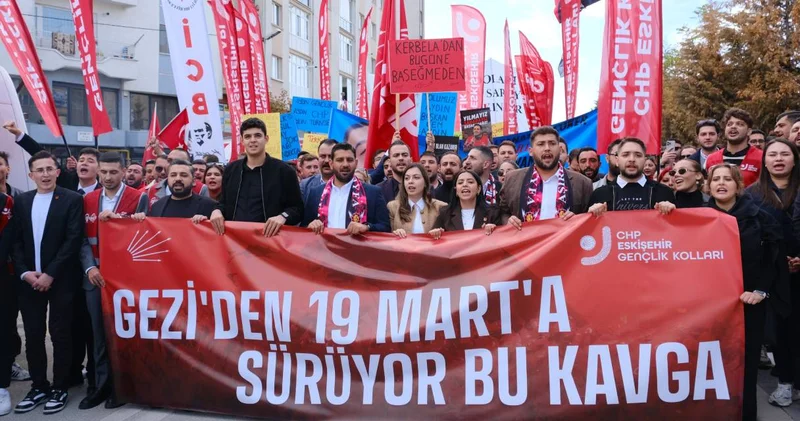 CHP li gençlerden yürüyüş eylemi: Gezi den 19 Mart a sürüyor bu kavga