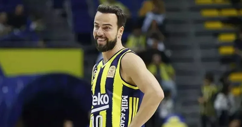 Fenerbahçe Beko nun kaptanı Beşiktaş ta yakalandı: Ehliyetine el konuldu