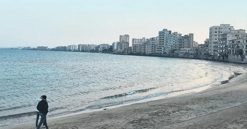 Kapalı Maraş turistlerin gözdesi oldu