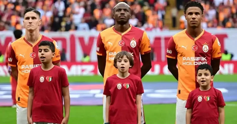 Filistinli çocuklar RAMS Park ta Futbol Haberleri