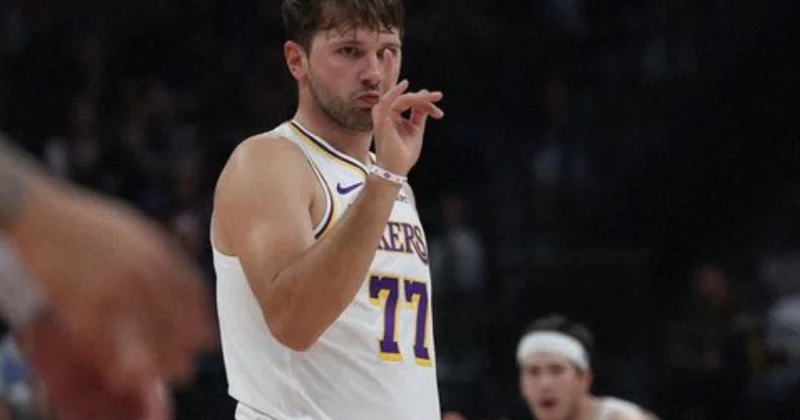 Doncic tam 52 sayı attı Lakers kazandı Sözcü Gazetesi