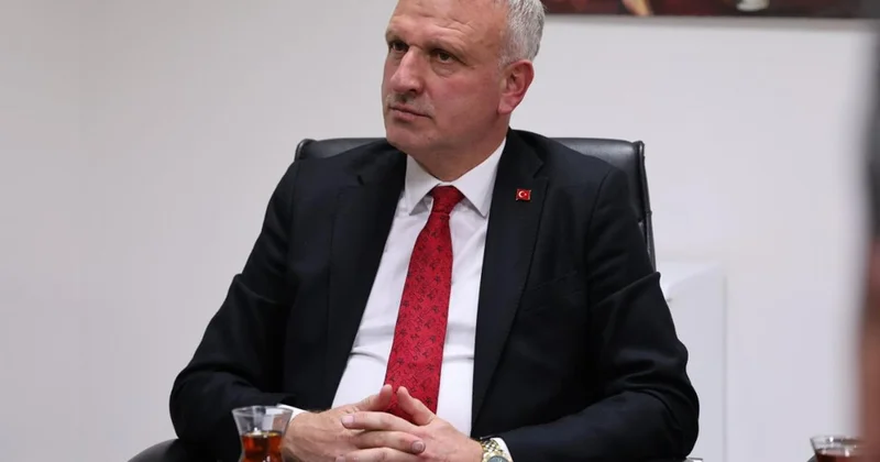 Azerbaycanlı gazeteciden Oktay Saral için küstah sözler! Tepkiler çığ gibi büyüdü