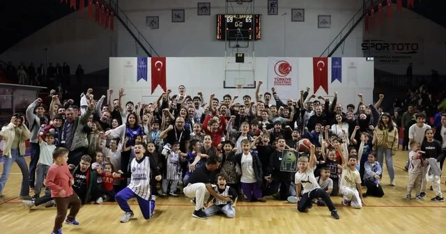 Kütahya Belediyespor, Uşak temsilcisini 69 65 mağlup etti Kütahya Haber Habertürk Yerel Haberler