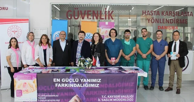 Prof. Dr. Abdullah Bahadır Öz: Erken tanı önemli, erken tanı hayat kurtarır ERÜ de hastalar meme kanseri hakkında bilgilendirildi Kayseri Haberleri Habertürk Yerel Haberler