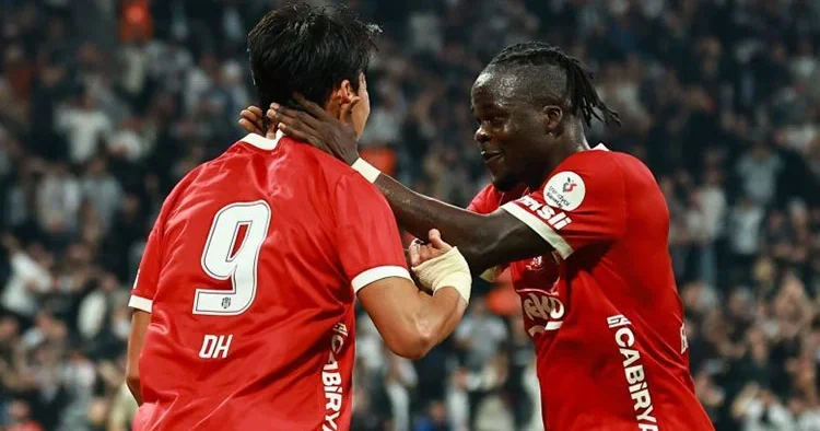 Beşiktaş ta Junior Olaitan fırtınası devam ediyor!