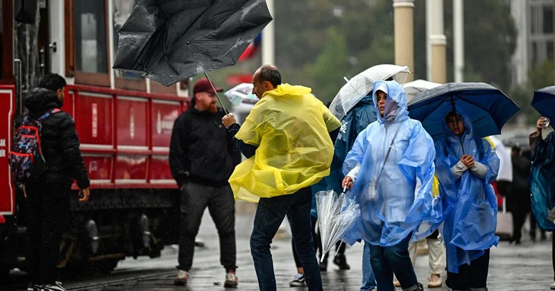 AKOM a göre İstanbul da sıcaklık 5 7 derece düşecek, kuzey ilçelerinde sağanak etkili olacak