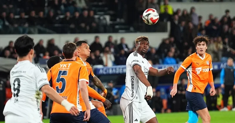 BEŞİKTAŞ BAŞAKŞEHİR CANLI Beşiktaş, Başakşehir i konuk ediyor! İşte Vincenzo Italiano nun 11 i...