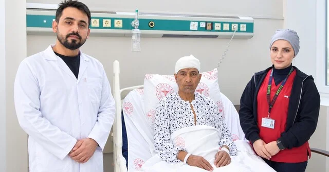 60 yaşındaki kadının beynindeki 10 santimetrelik kitle ameliyatla çıkarıldı Şanlıurfa Haberleri Habertürk Yerel Haberler