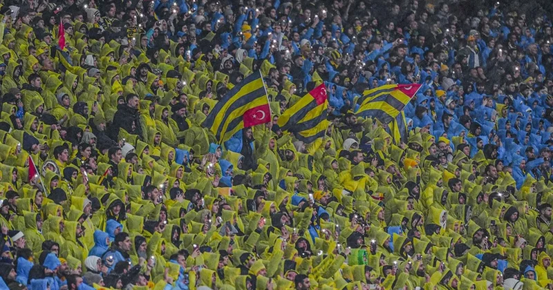 Bu akşam maça gidecek Fenerbahçeli taraftarlar büyük bir sürprizle karşı karşıya