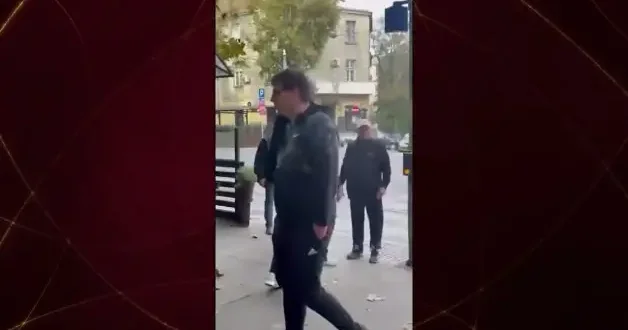 Sırbistan da iş insanının çocuklu aile ile kavgası ülkede gündem oldu