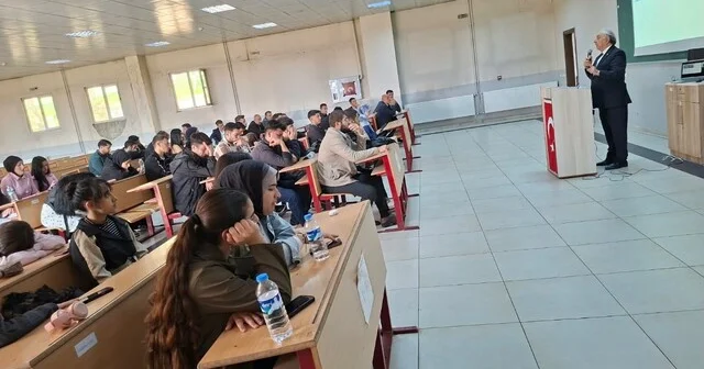 ER VAK Başkanı Güzel den Pasinler de milli mücadele ve cumhuriyet konferansı Erzurum Haberleri Habertürk Yerel Haberler
