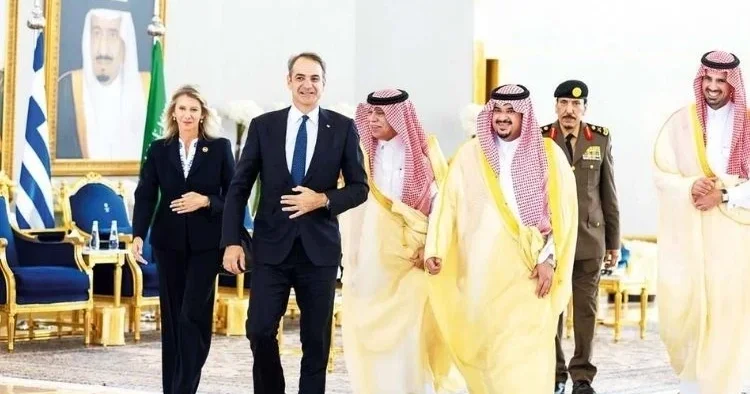 Miçotakis’ten Riyad’a sürpriz ziyaret