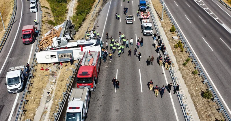 Otobüs kazalarını önlemek için dron ve kamera destekli denetim önerisi