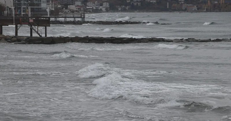 Tekirdağ’da lodos engeli: Balıkçılar denize açılamadı