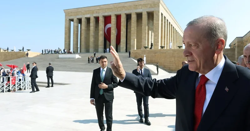 AKP li vekil Anıtkabir de Erdoğan sloganlarını böyle savundu Sözcü Gazetesi