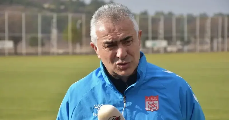 Sivasspor Teknik Direktörü Mehmet Altıparmak maç öncesi soruları yanıtladı Futbol Haberleri