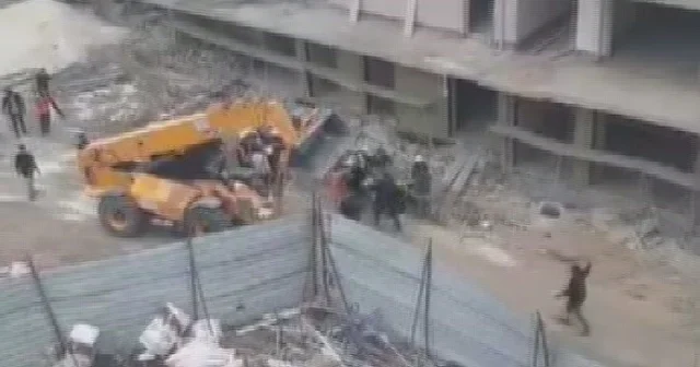 Ortalığın savaş alanına döndüğü kavga polisin havaya ateş açmasıyla son buldu Hatay Haberleri