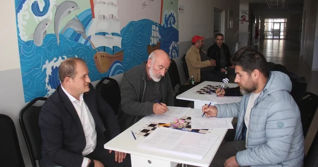 Sivas ta öğrenciler ve veliler kan bağışı için seferber oldu Sivas Haberleri