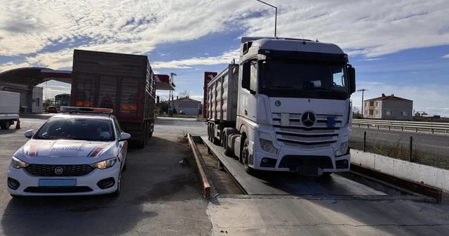 Edirne de tonaj uygulamasında aşırı yüklü tıra 59 bin TL ceza Edirne Haberleri