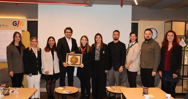 Genç ihracatçılar geleceğin yatırım ekosistemine hazırlanıyor İzmir Haberleri