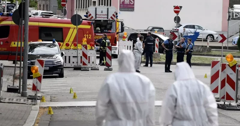 Almanya da aile katliamı: 4 kişiyi öldürüp intihar etti