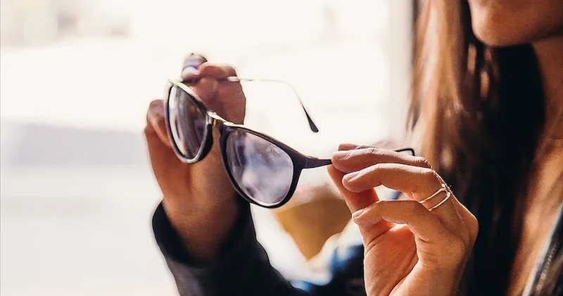 Gözlük devine grev şoku: 9 bin kişi iş bırakıyor Sözcü Gazetesi