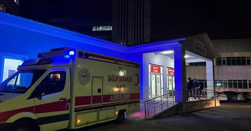 Bingöl de okulda yemek yiyen 120 öğrenci rahatsızlandı! Valilikten açıklama