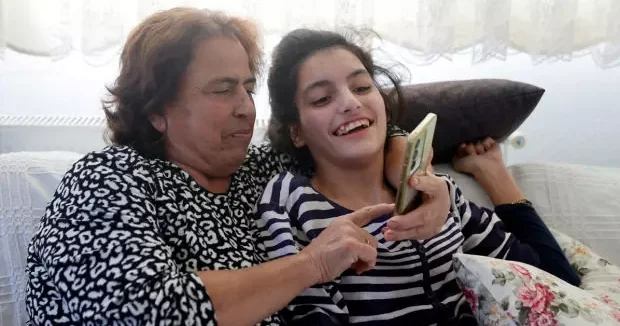 Muğla haberleri Vefası imrendirdi! Torununa 11 yıldır gözü gibi bakıyor 26 Kasım 2025