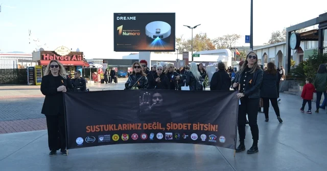 Sahipsiz ayakkabılar kadın cinayetlerini anlattı Bursa Haberleri