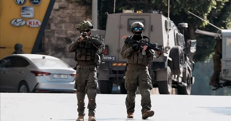 İsrail den Batı Şeria da geniş çaplı saldırı