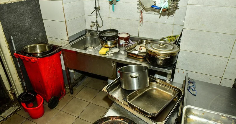 Hijyen kurallarını çiğneyen restorana en üst sınırdan ceza