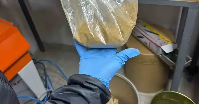 İzmir’de 15 milyon liralık kaçakçılık operasyonu: 7 tutuklama Gündem Haberleri