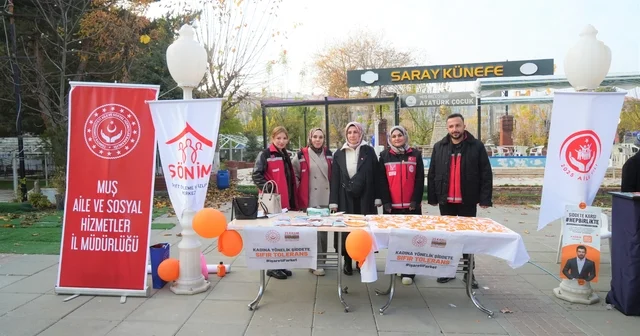Muş ta turuncu renkli farkındalık: Şiddete karşı açılan stant yoğun ilgi gördü Muş Haberleri