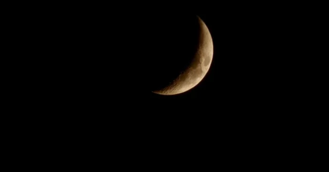 Elazığ da hilal ay görsel şölen sundu Elazığ Haberleri