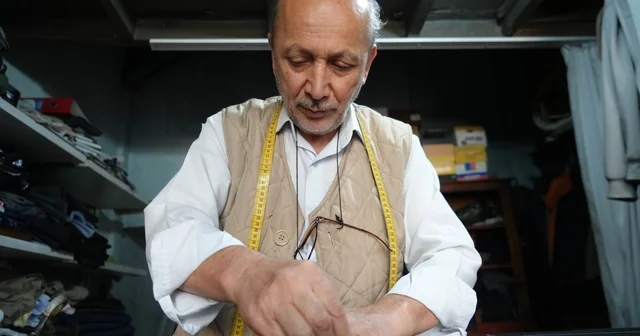 Terziliğin altın çağı geride kaldı: Zanaat tadilata dönüştü 48 yıllık terzi, tadilat hariç en son 6 ay önce ceket diktiğini söyledi Samsun Haberleri