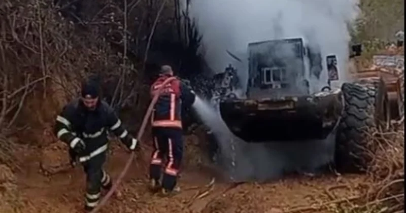 Artvin de iş makinesi küle döndü Sözcü Gazetesi