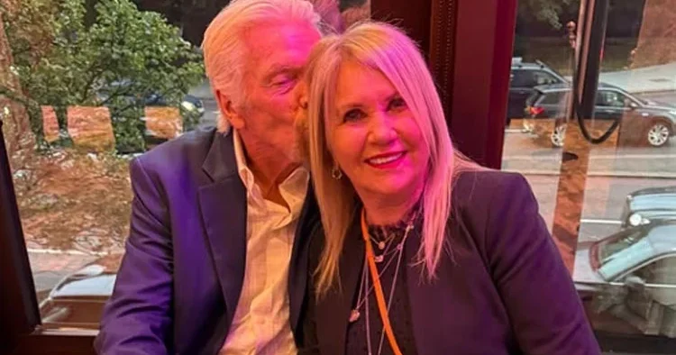 Ünlü iş insanının acı günü: 50 yıllık büyük aşkını kaybetti... Gördüğü ilk anda ona tutulmuştu