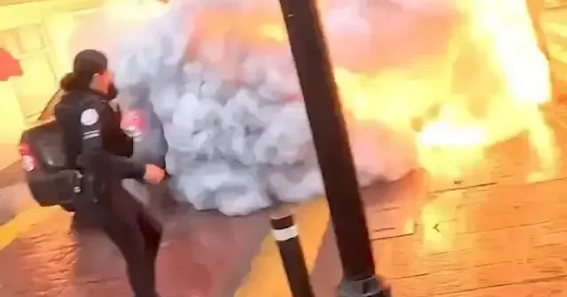 Meksika da yaşanan korkunç patlamanın görüntüleri ortaya çıktı: Siviller bir anda alevlerin içinde kaldı VİDEO İZLE