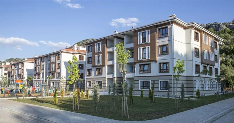 TOKİ 500 bin konut projesi ilçe dağılımı: TOKİ 500 bin konut hangi ilçelerde yapılacak? TOKİ İstanbul da nerede, 100 bin konut hangi ilçelere inşa edilecek?