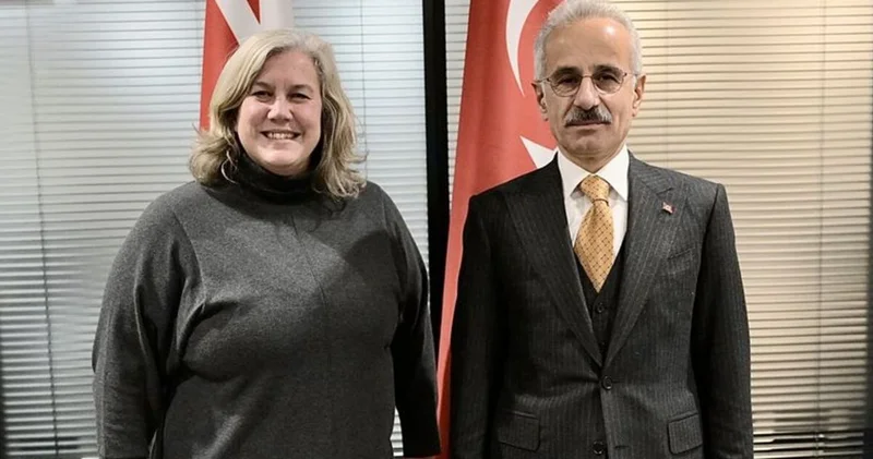 Bakan Uraloğlu, İngiltere Ulaştırma Bakanı Alexander ile görüştü